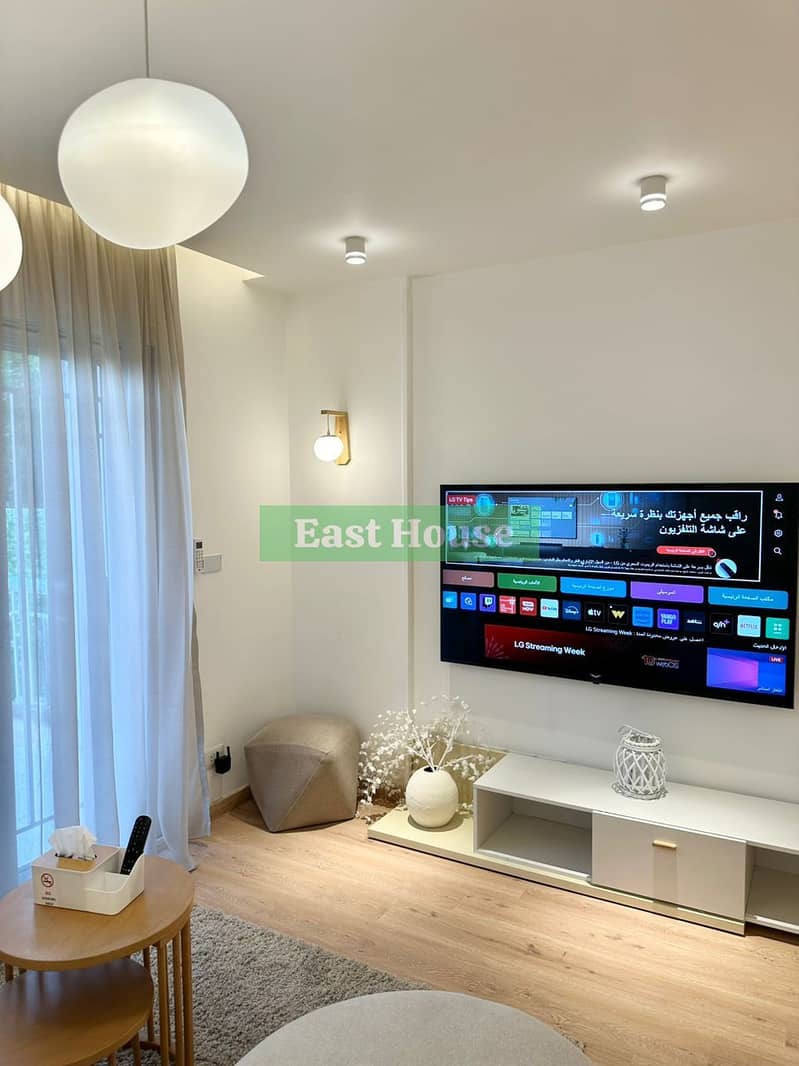 4 WhatsApp Image 2025-10-24 at 16.31. 56 (1). jpeg