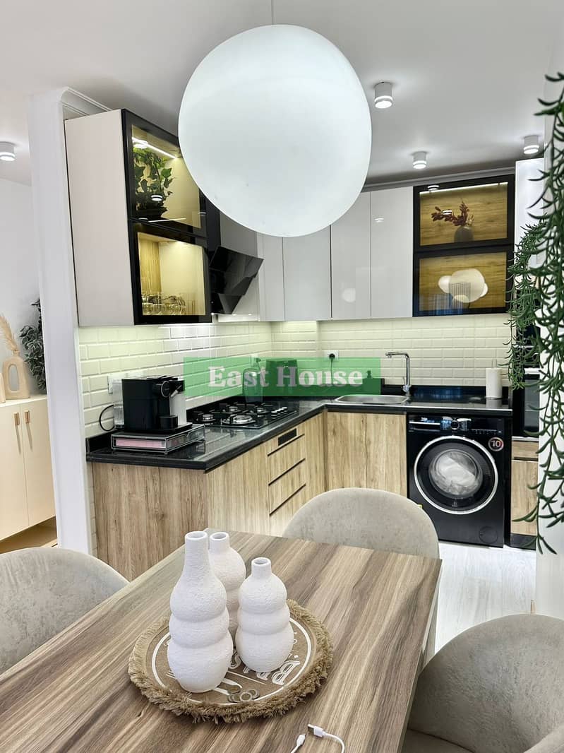 5 WhatsApp Image 2025-10-24 at 16.31. 57 (1). jpeg