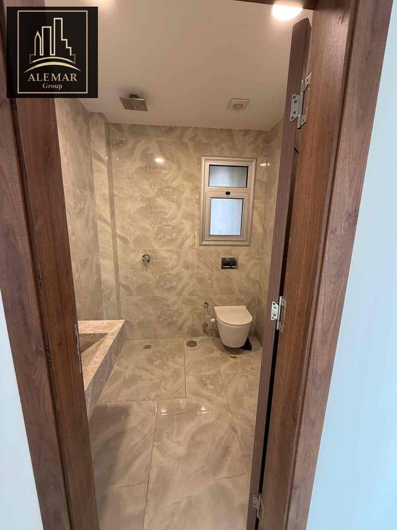 3 46f14d2f-53ca-4dc1-a570-4a6694efe3eb. jpg