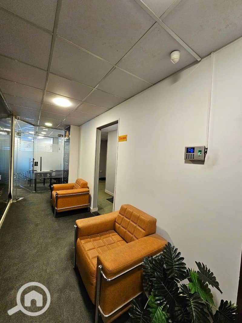 3 be113993-584f-4641-9b7f-5479047f9baf. jpeg