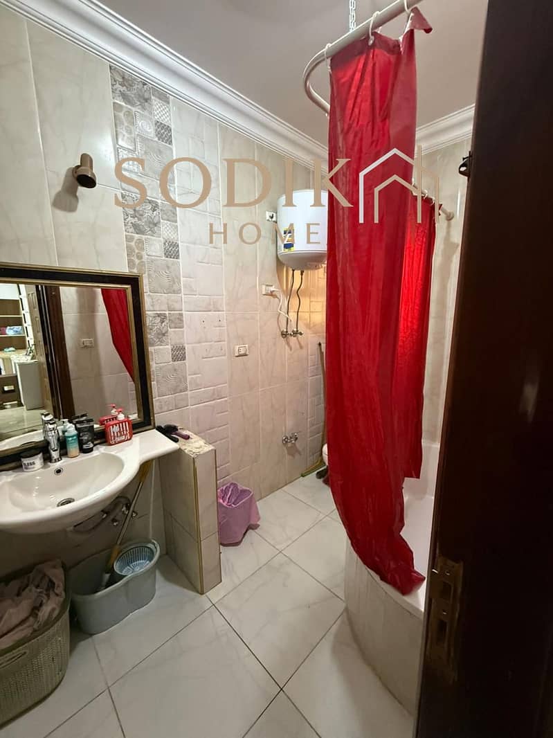 4 WhatsApp Image 2025-10-24 at 4.22. 23 PM. jpeg