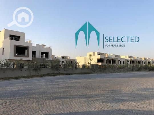 5 5d587ce4-5c26-4b68-9409-3c29dc32f273. png