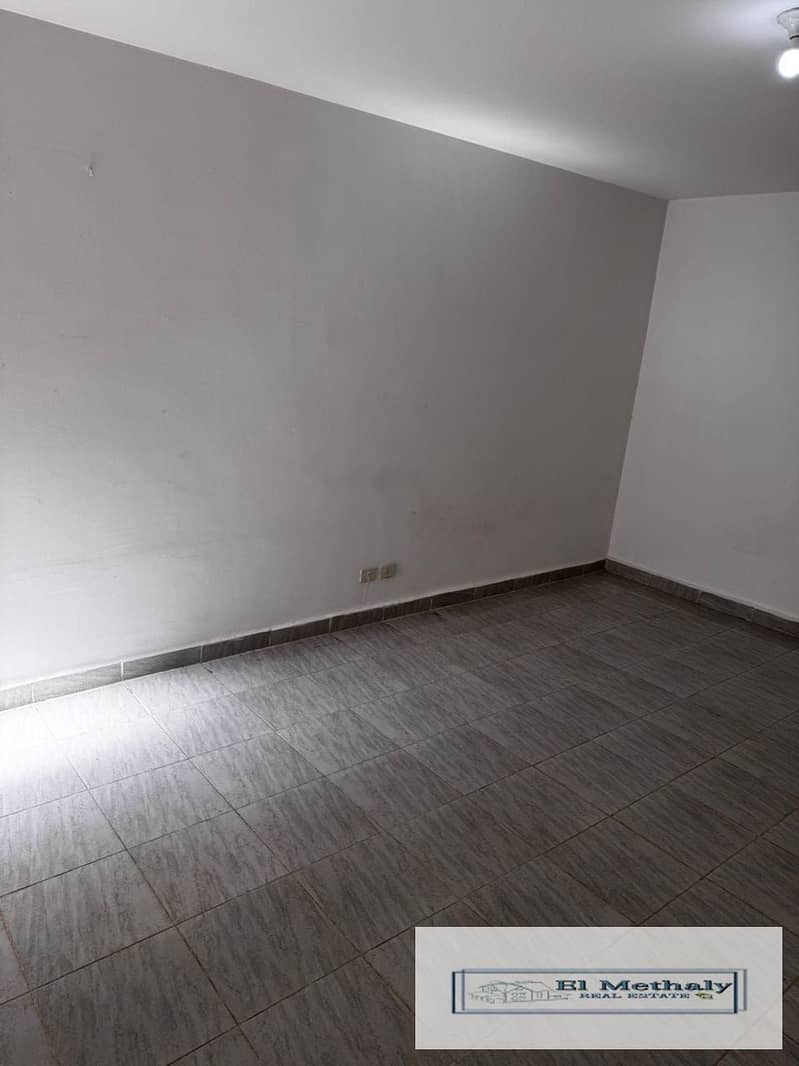 8 WhatsApp Image 2025-10-24 at 6.56. 56 PM (2). jpeg