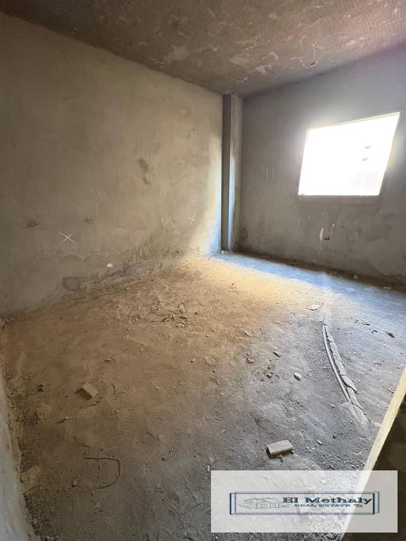 3 WhatsApp Image 2025-10-24 at 7.04. 16 PM (1). jpeg