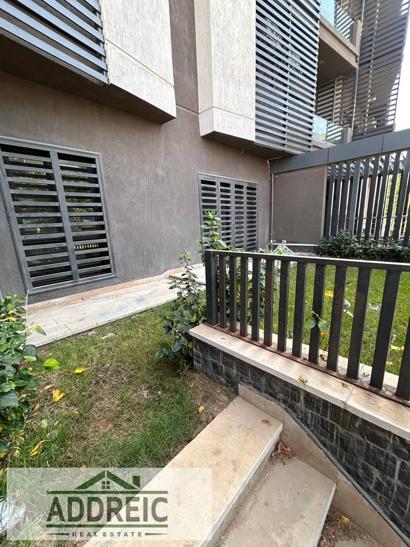 3 WhatsApp Image 2025-10-24 at 20.22. 44_3bcfb67d. jpg