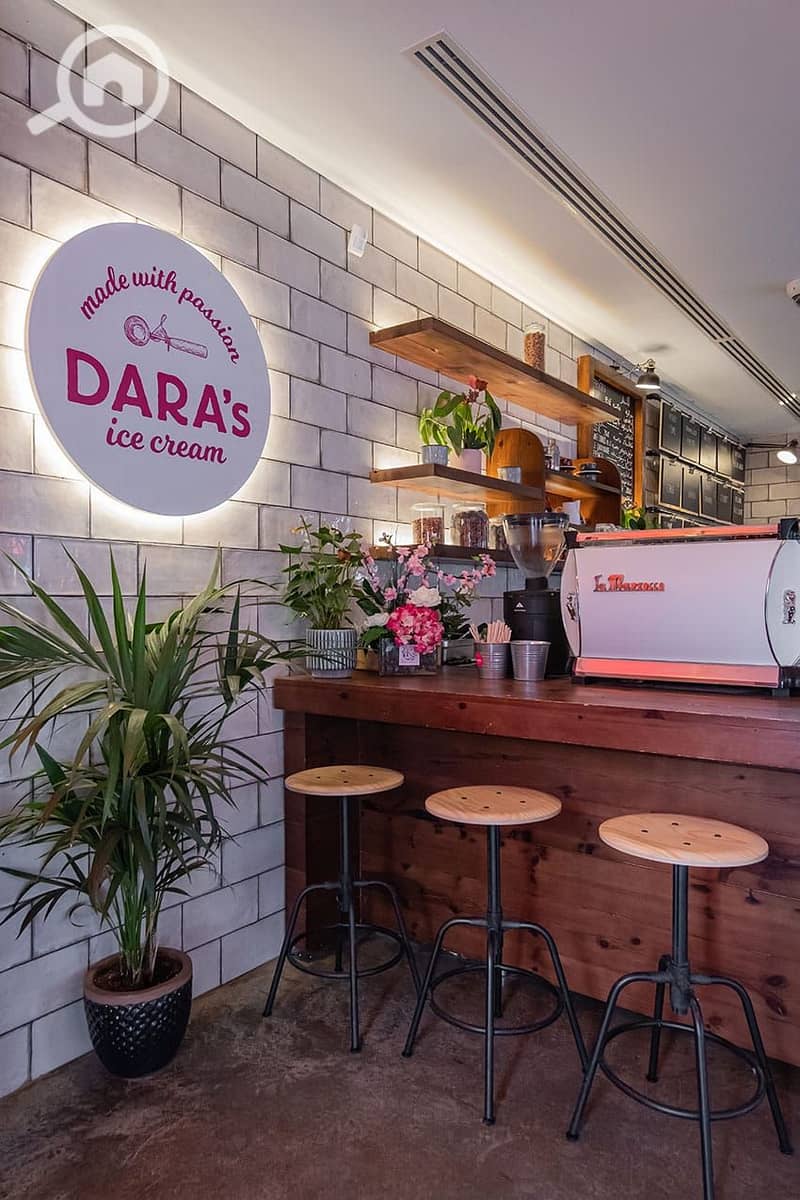 8 e58ba734-20e1-4d3b-8b0a-89ce2aa1440b. jpg