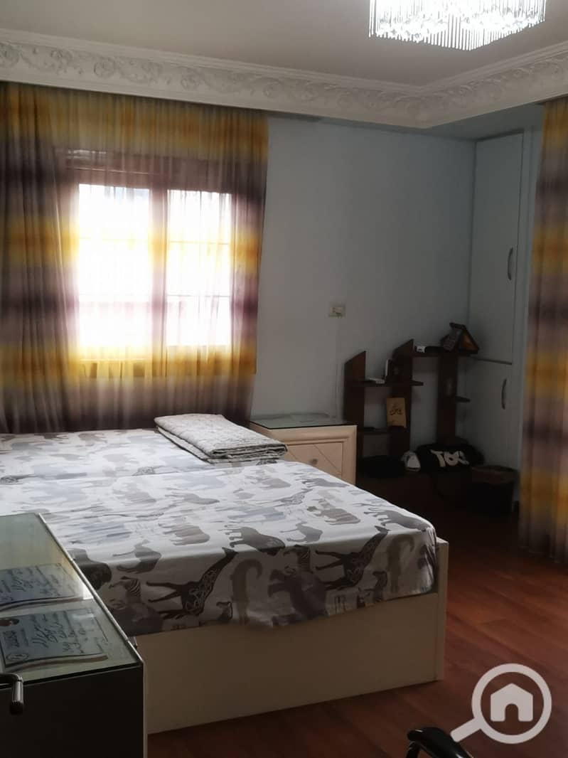 9 0317de6b-df31-41dc-89c9-4ef445c3c31d. jpg