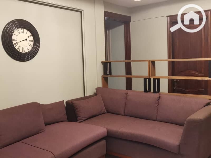 11 c35f851c-4cf5-41fd-9041-1173506c6086. jpg