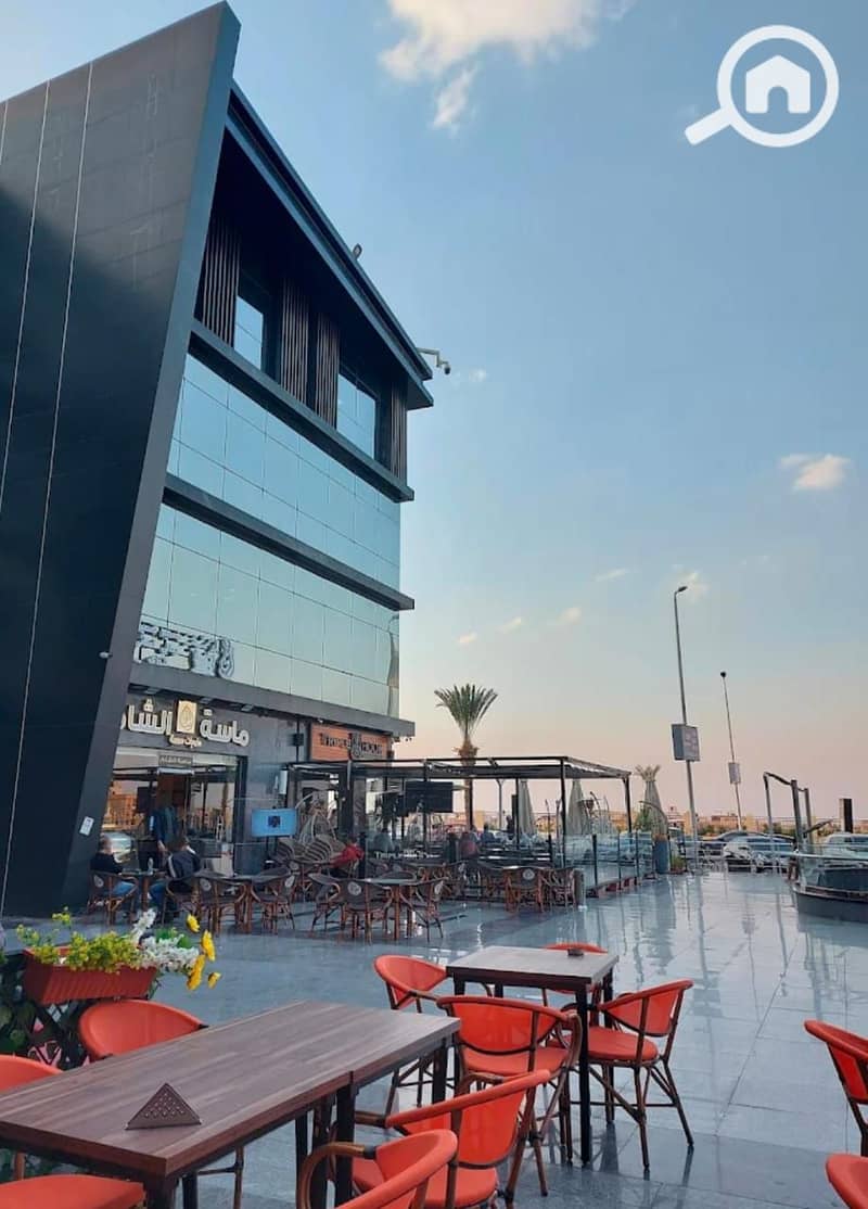 5 0065b958-6c80-4fc4-98b2-80684ddd8b8b. jpg