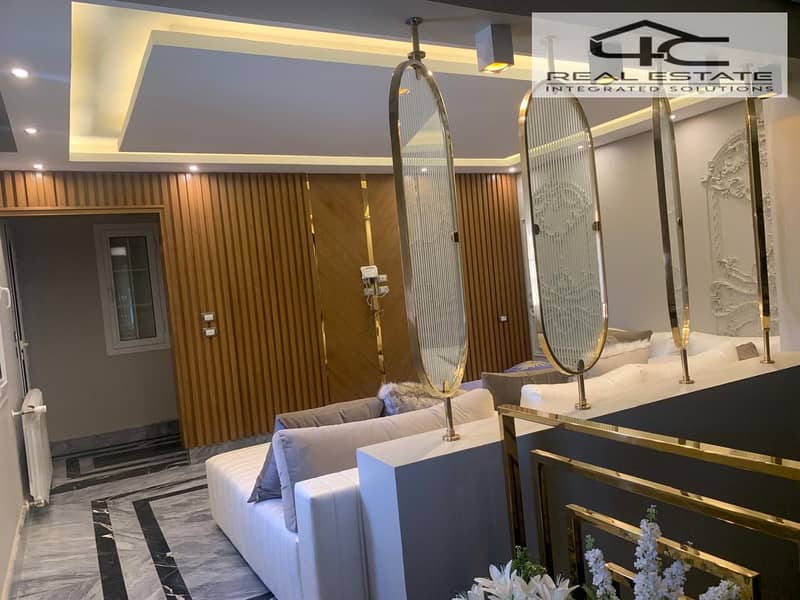 6 WhatsApp Image 2025-10-24 at 11.47. 52. jpeg