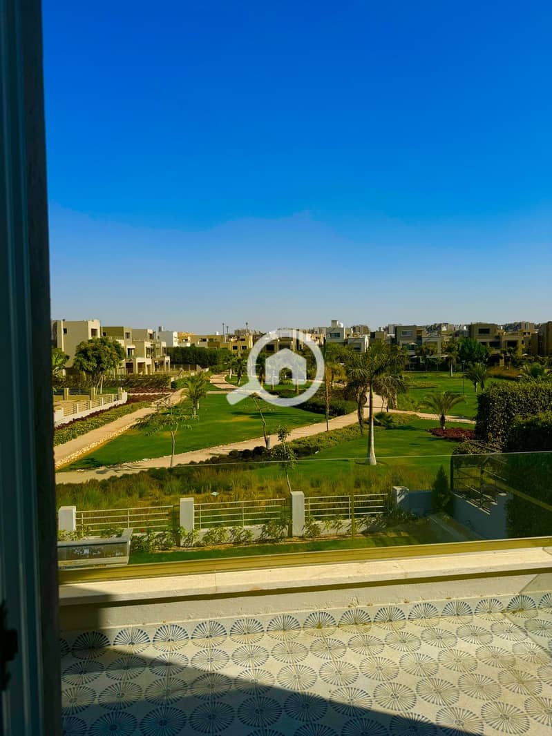 2 1f315aea-7d89-48ba-a4aa-7912324aae04. jpg