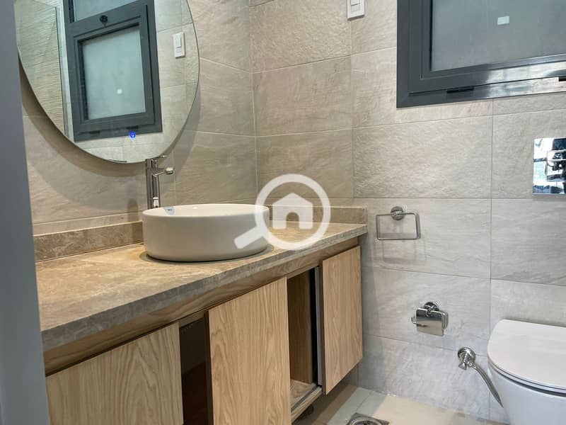 7 WhatsApp Image 2024-10-09 at 4.43. 53 PM (6). jpeg