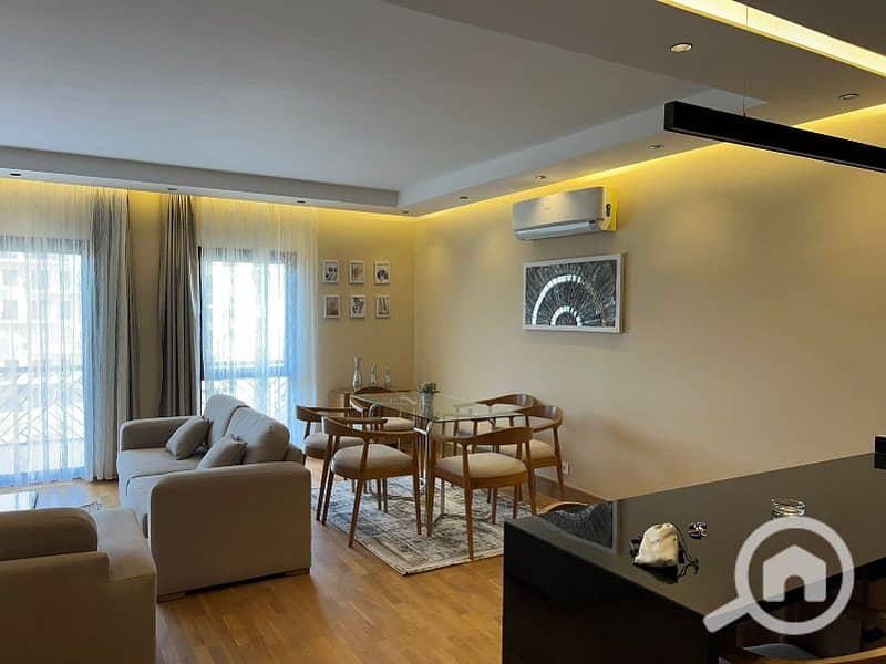 5 70b6a323-e9bc-459f-bcaf-cc1ceac42794. jpg