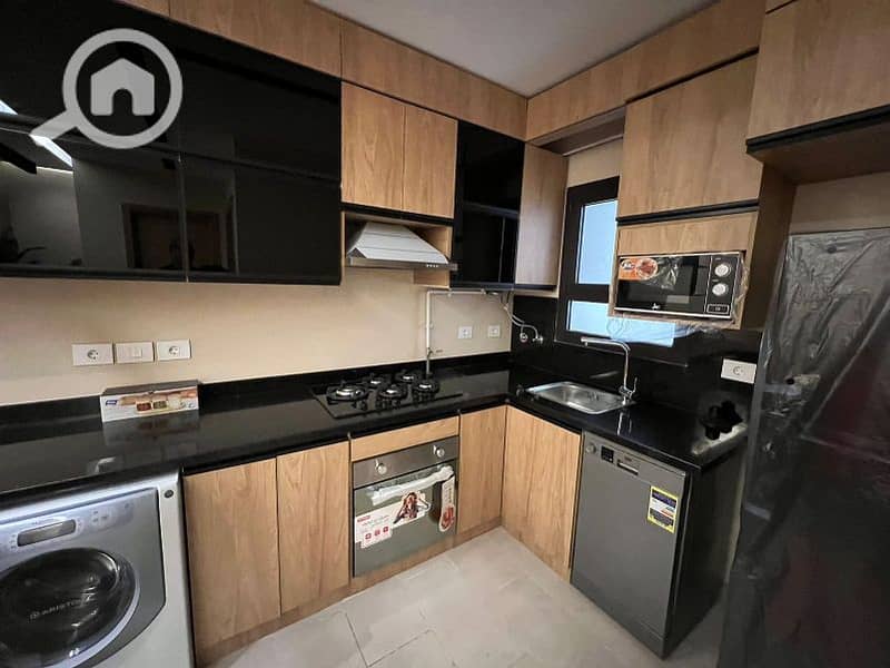 6 108bfa6c-ec33-44ed-9bd4-a5f46c1136ab. jpg