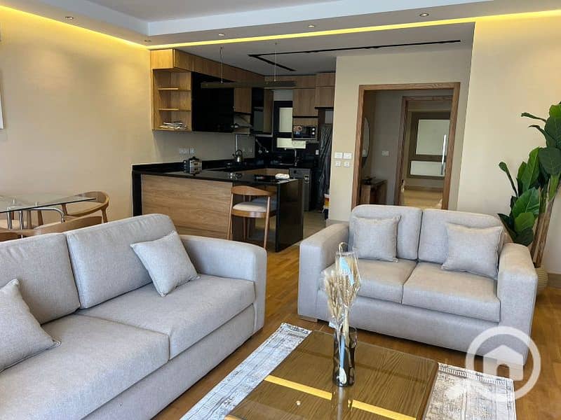 10 ba3fa536-ba57-4a4c-b216-d77338217ffd. jpg