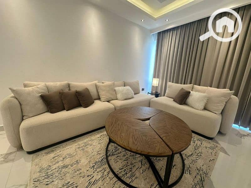 8 6f8a197f-94e8-4ad0-b1d4-4fcca033f7ea. jpg