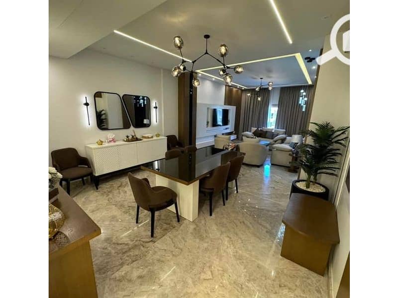 3 586cf317-057e-40b4-b563-9b187c57d1f7. jpg