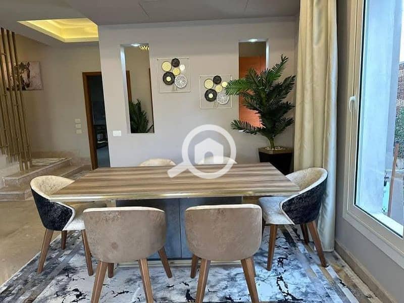 7 d3d13214-fc9c-4ecc-8225-f4465478704f. jpg