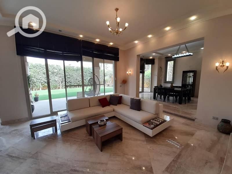 15 Villa for rent in Lake View  (15). jpeg