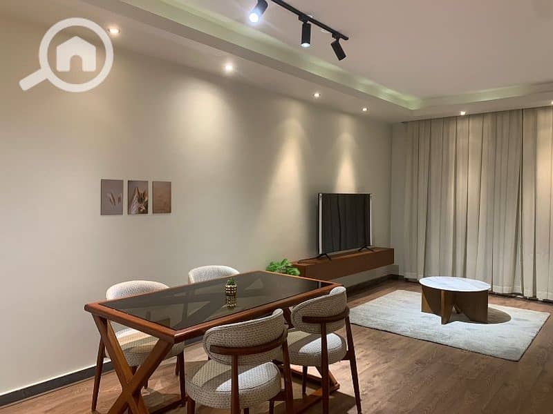 2 5a295d4a-7fc8-4a59-b1a9-c613b2685922. jpg