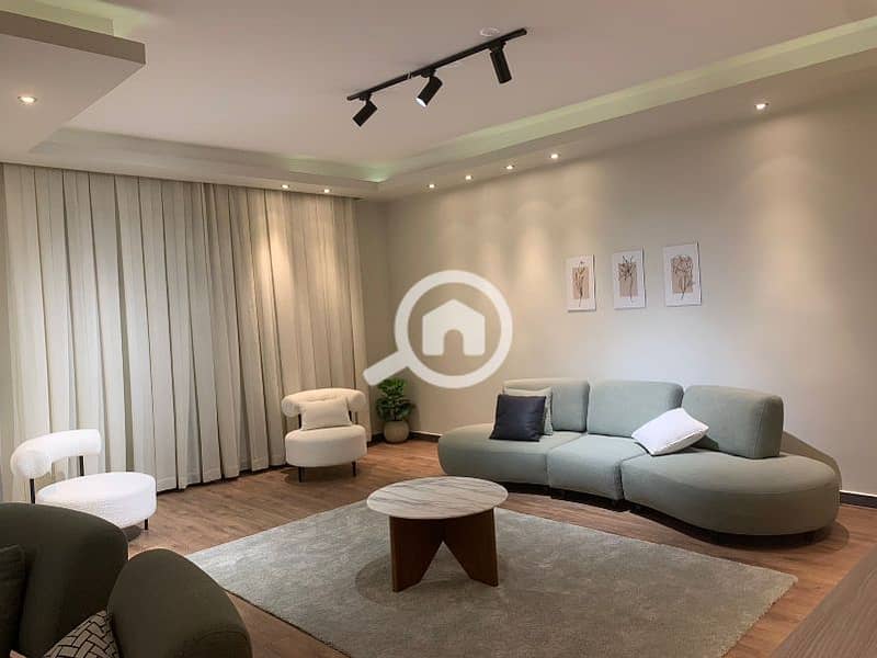 5 534df624-ed60-42d0-be66-5bd67725b764. jpg