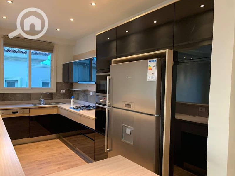 7 9888b8aa-4f66-4a82-b369-c9b3a087b2db. jpg