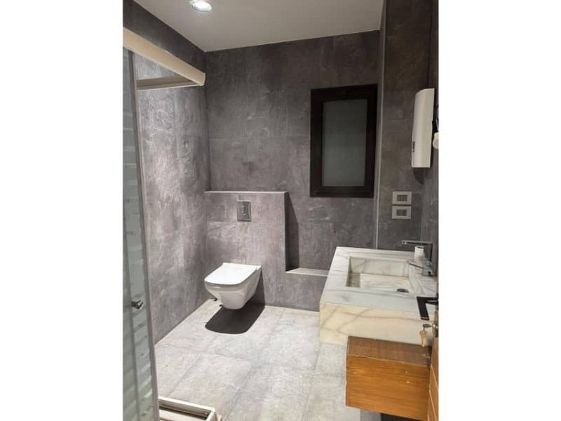 8 7466791d-3596-43e6-bbe6-24178ea5a05b. jpg