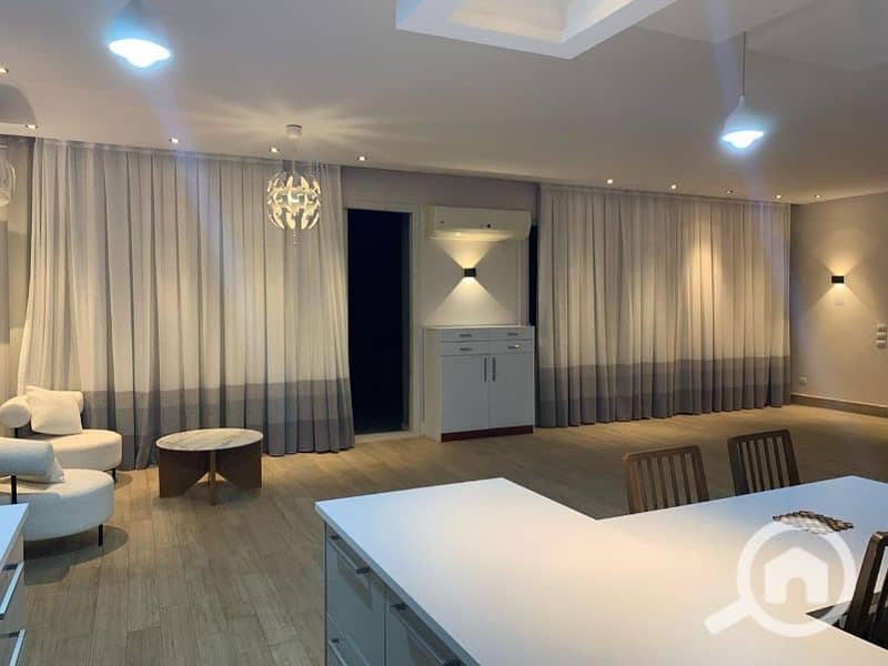 9 aad51f6c-5893-4259-906e-a5ffa717faf2. jpg