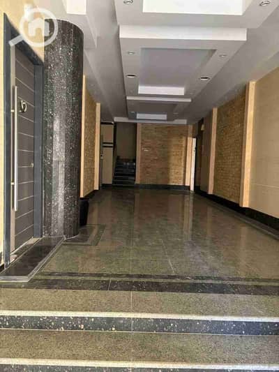 3 Bedroom Flat for Sale in New Cairo, Cairo - 1001025140. jpg