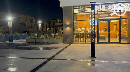 Retail for Sale in New Cairo, Cairo - a6e64d1e-65a5-44c1-b09d-74dae67b0e47. jpg Retail for Sale in New Cairo, Cairo - a6e64d1e-65a5-44c1-b09d-74dae67b0e47. jpg