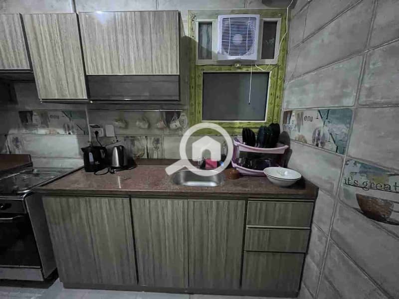 1000274690. jpg 1000274690. jpg