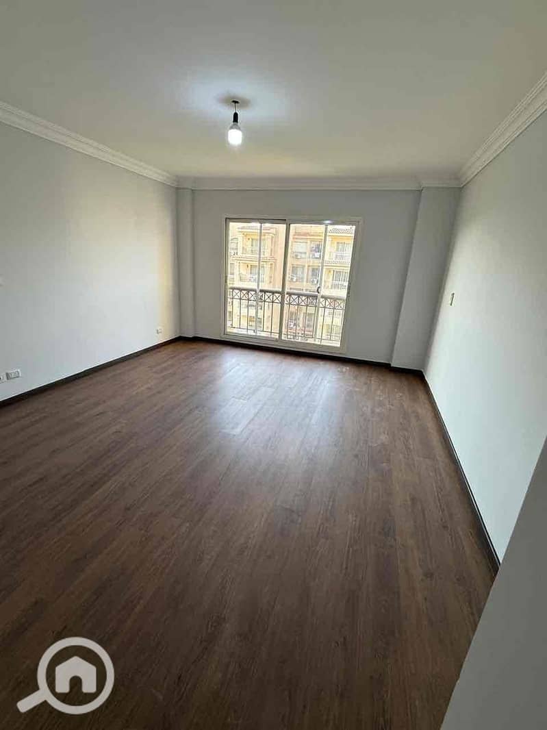 4 8f04ff85-b232-4822-9241-aa326d26dfcc. jpg