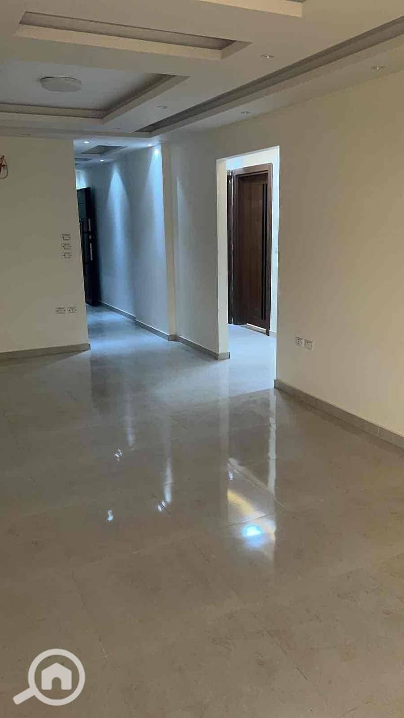 2 bdec65d2-780a-4b13-93d8-007169ba6837. jpg