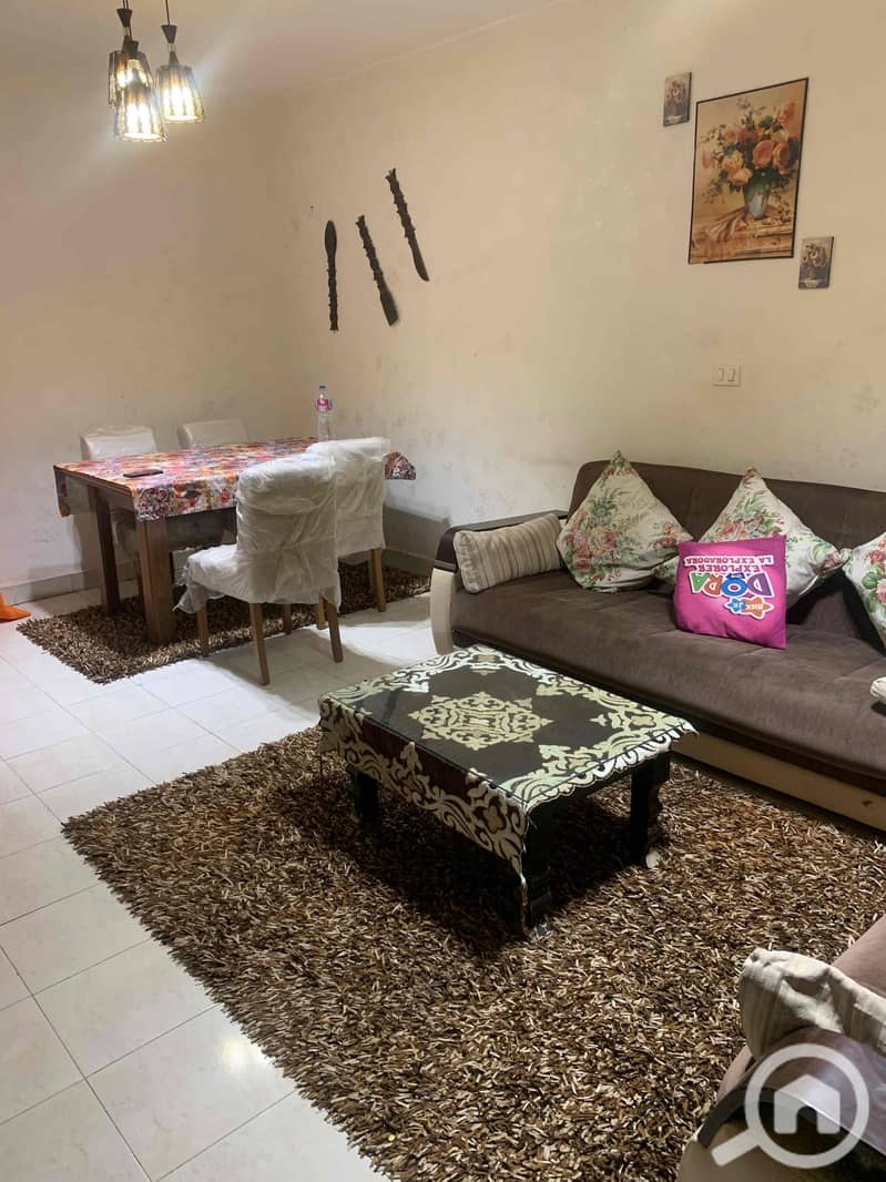 2 5f0c2ac8-4c43-49ae-8dcc-7ab31c107945. jpg