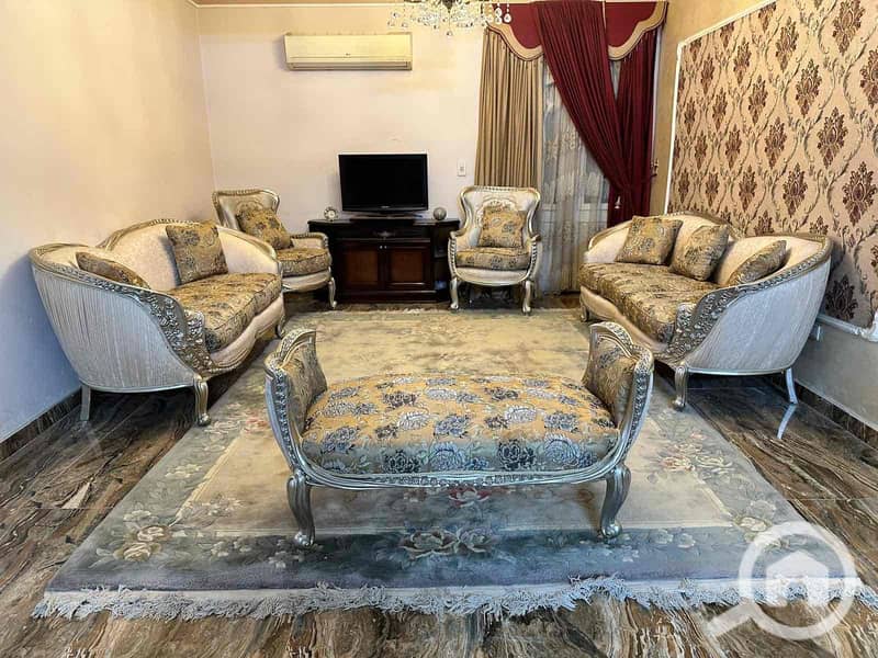 2 01ba27c4-3890-4ea5-b50c-57bd40bf37dc. jpg