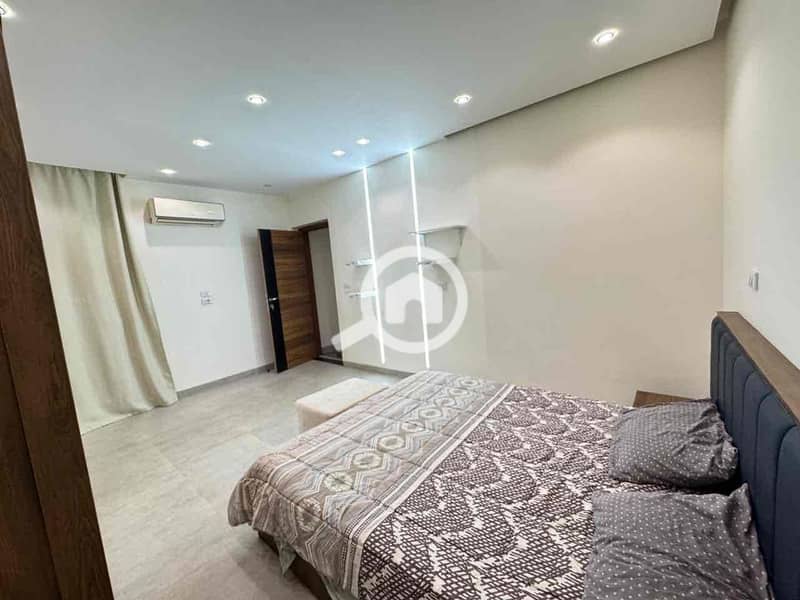 9 262f4da0-5581-47c2-a878-95e7dce51a73. jpg