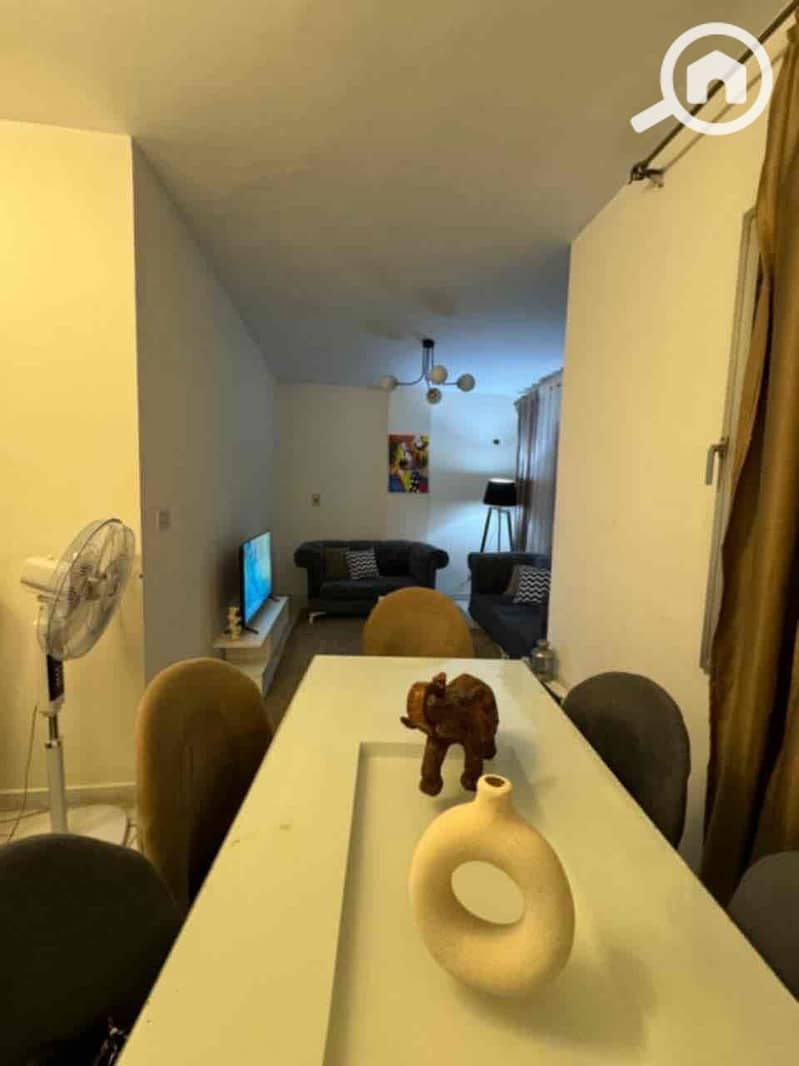 2 9e827061-6a32-4eb4-89f2-7b8f5f5bbd73. jpg