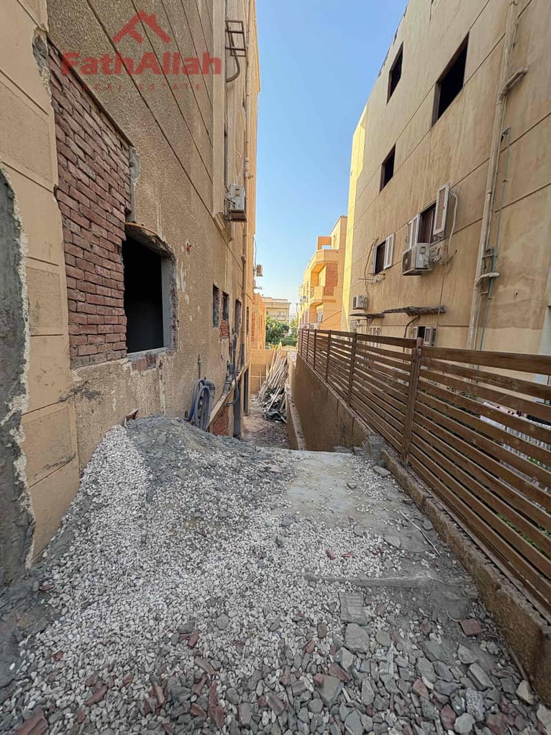 7 2d58c9c6-83ec-4fc0-b592-f314bd72a6dc. jpg