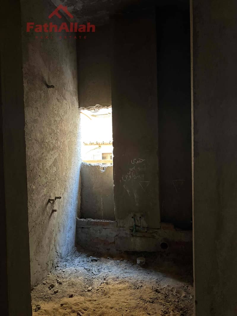 11 0639ba71-7c04-4758-a45a-4208e7b2b2af. jpg