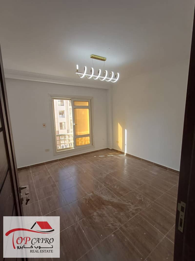 4 WhatsApp Image 2025-10-21 at 10.31. 43 AM (2). jpeg