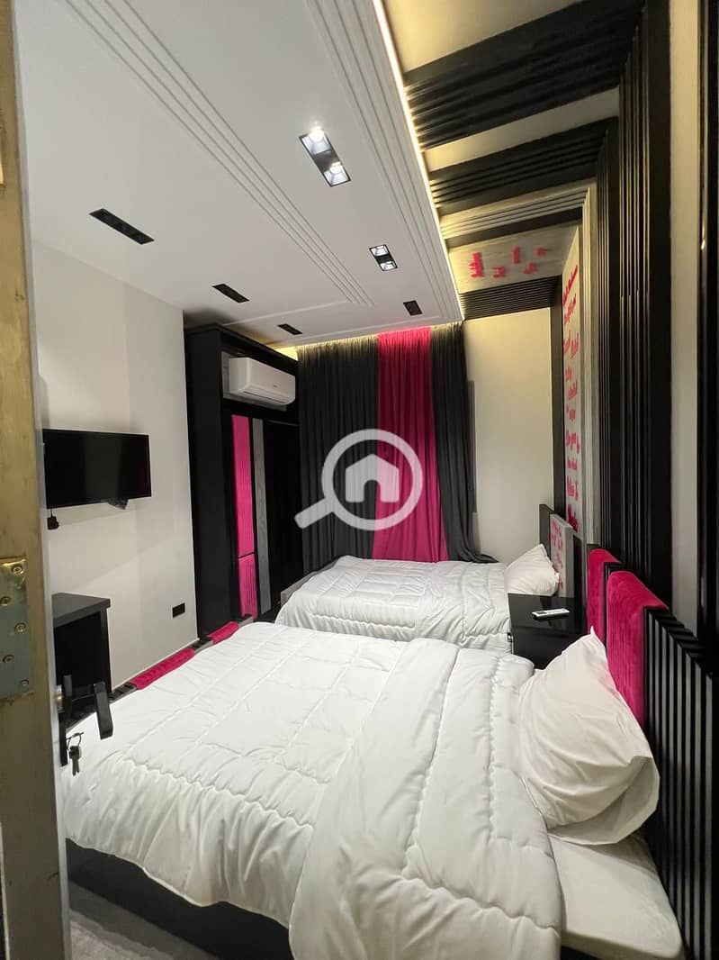 8 b0363268-3ed4-4783-8034-bca739586455. jpg