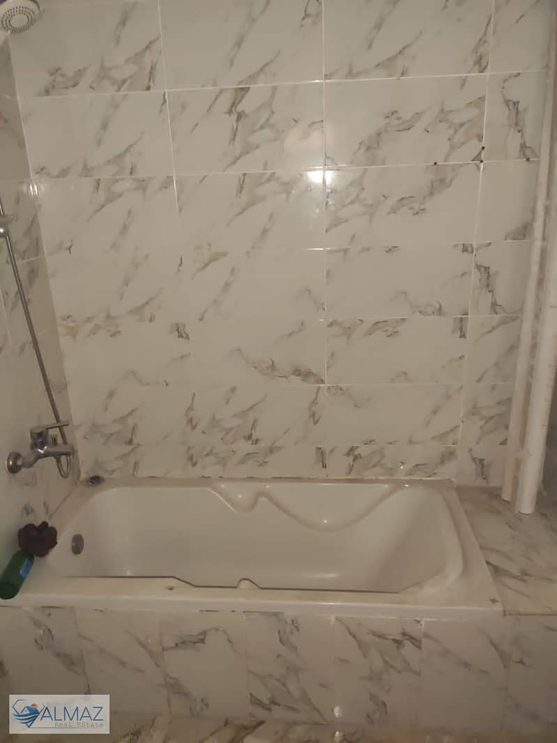 8 WhatsApp Image 2025-10-25 at 10.22. 40 AM (1). jpeg