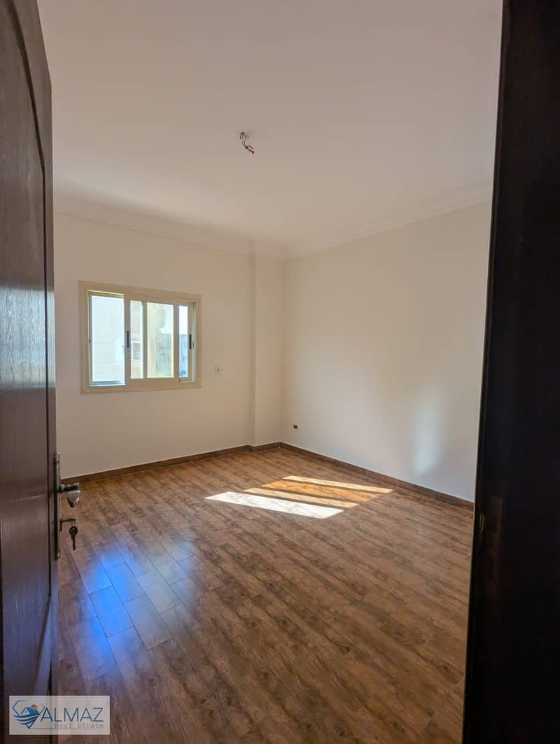 5 WhatsApp Image 2025-10-25 at 10.21. 58 AM (2). jpeg