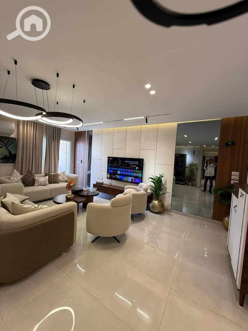 6 WhatsApp Image 2025-10-01 at 3.16. 05 PM (2). jpeg