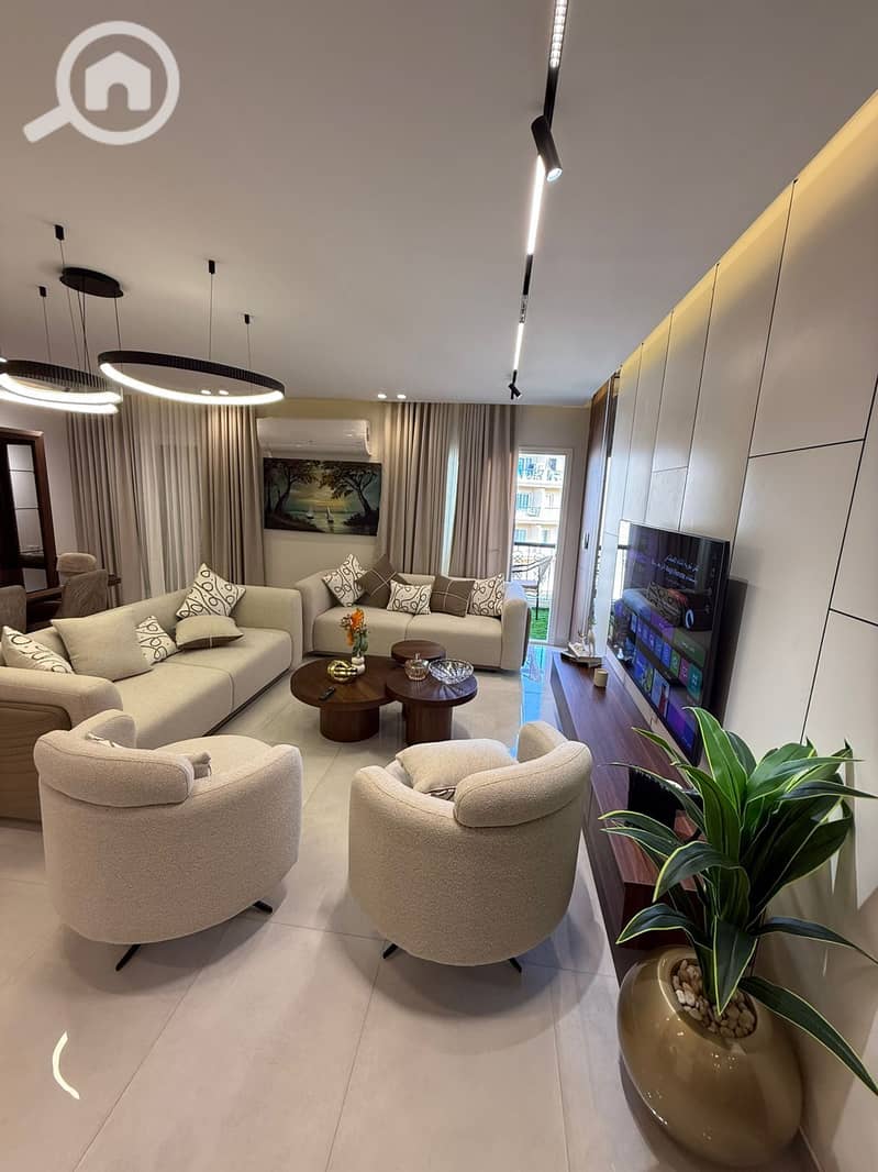 16 WhatsApp Image 2025-10-01 at 3.16. 19 PM (5). jpeg