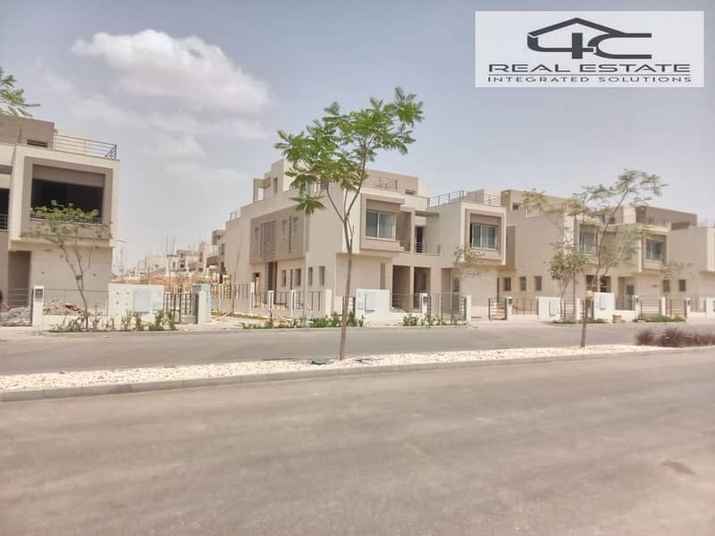 5 WhatsApp Image 2025-10-23 at 3.26. 53 PM. jpeg