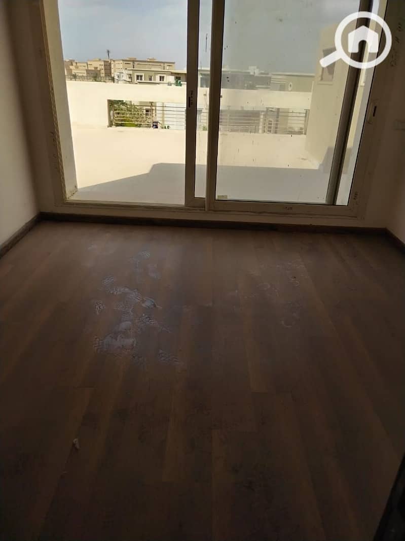 29 WhatsApp Image 2025-10-23 at 4.35. 39 PM. jpeg