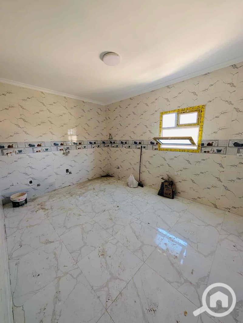 5 432e7e99-fc8f-40fe-9896-97771db22730. jpg