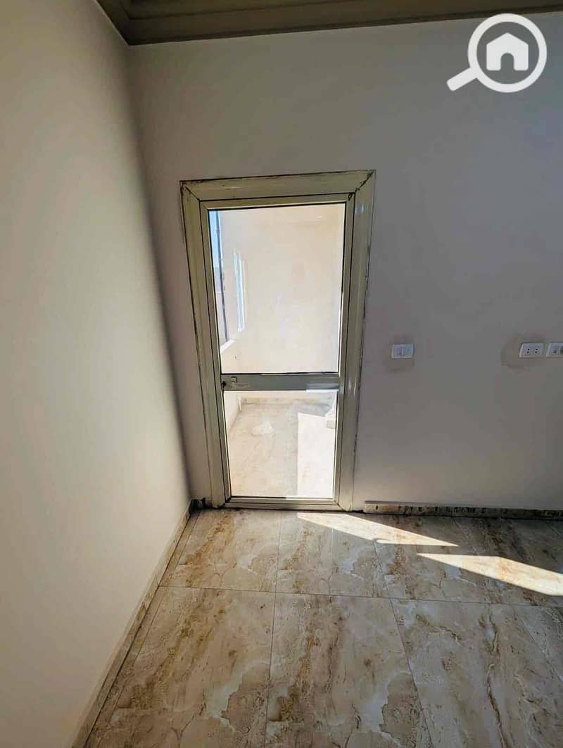 7 264224b7-5140-4065-ae1f-1330b8eb8c32. jpg