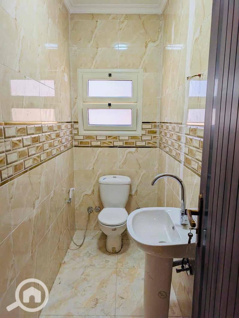 9 bd4e1ef8-2aa1-4d24-8a66-3aa281a03a23. jpg